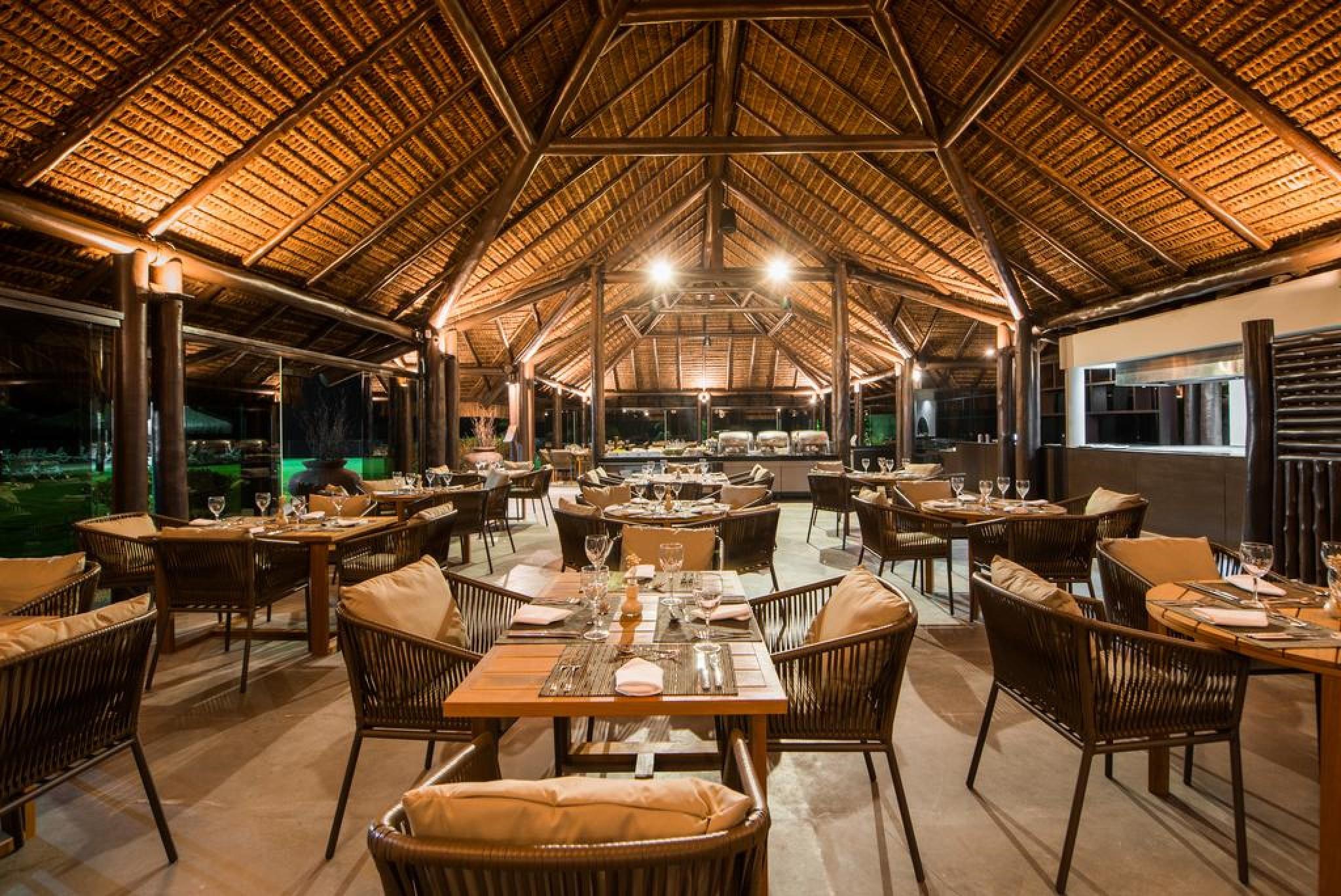 Отель Wish Натал Экстерьер фото The restaurant at the resort