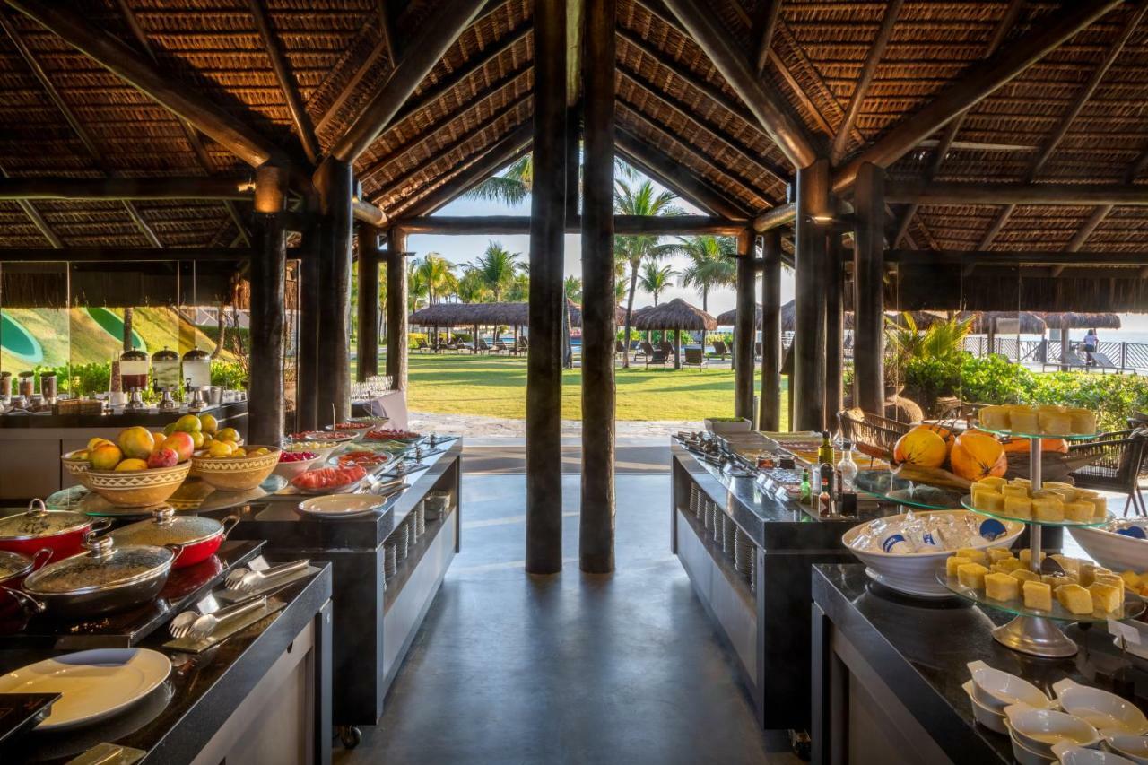 Отель Wish Натал Экстерьер фото The buffet at the resort